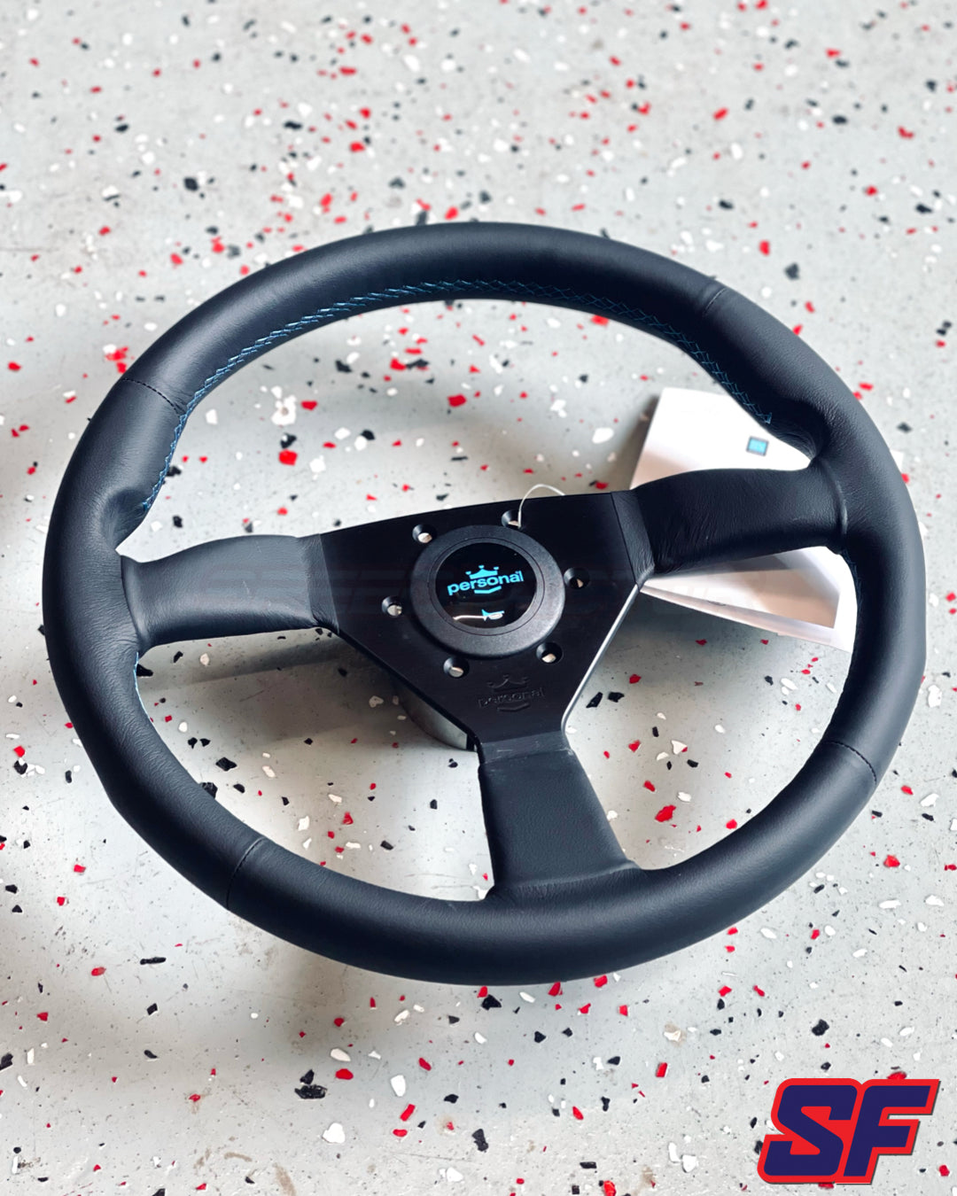 Personal Neo Eagle 340mm Black Spokes / Black Leather / Blue Stitch