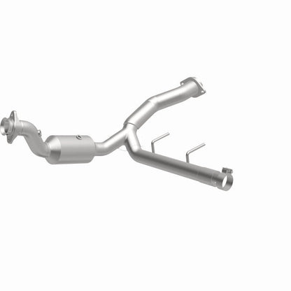 MagnaFlow 15-17 Ford F-150 XL V6 3.5L OEM Grade Direct Fit Catalytic Converter-Catalytic Converter Direct Fit-Magnaflow