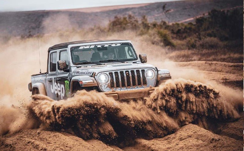MagnaFlow 2020 Jeep Gladiator 2.5in Rock Crawler Series Single Rear Exit SS Cat-Back Exhaust w/o Tip-Catback-Magnaflow