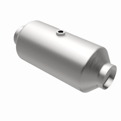 Magnaflow 3.00in. C/C 6in. spun body Universal Converter-Catalytic Converter Universal-Magnaflow