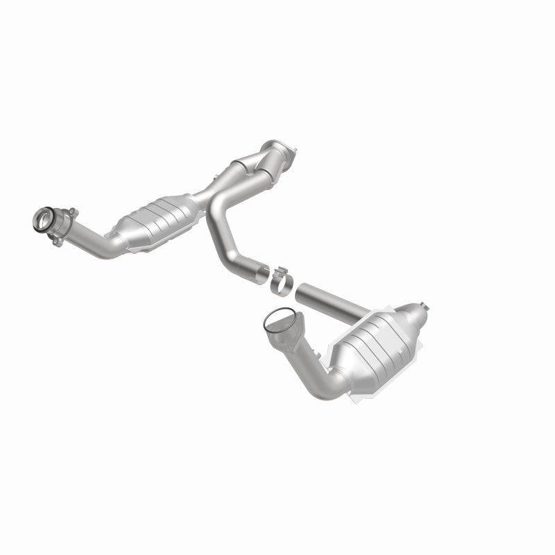 MagnaFlow Conv DF 02-06 Cadillac Escalade / 02-06 Chevy Avalanche 5.3L Dual Conv Y-Pipe Assembly 2WD-Catalytic Converter Direct Fit-Magnaflow