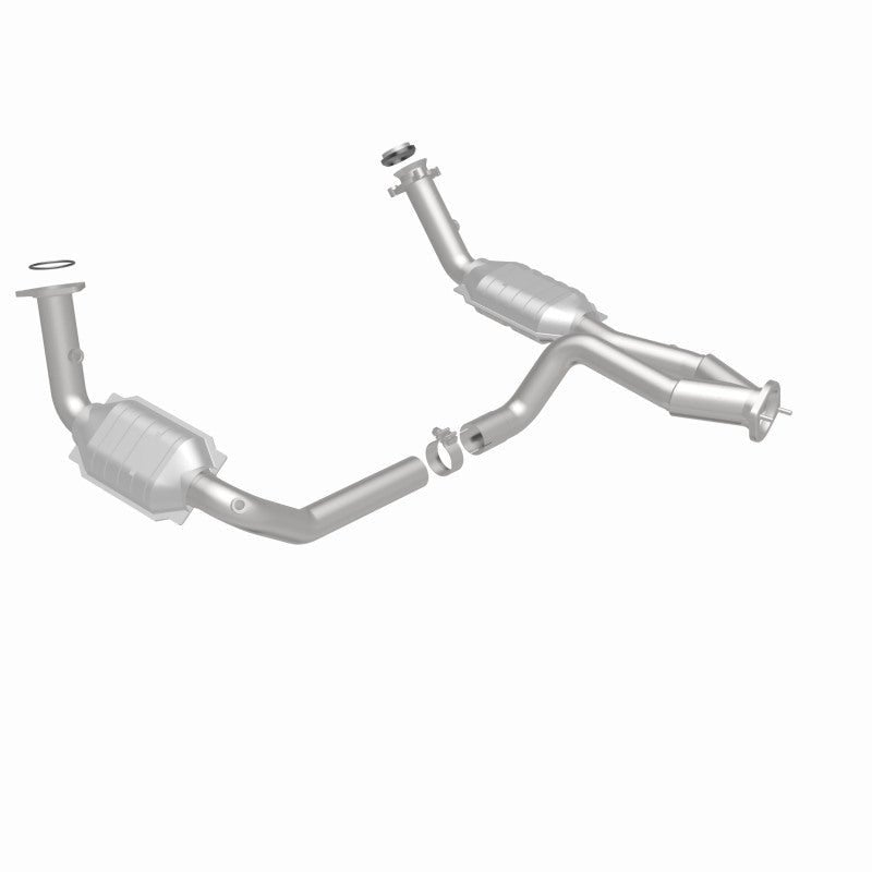 MagnaFlow Conv DF 02-06 Cadillac Escalade / 02-06 Chevy Avalanche 5.3L Dual Conv Y-Pipe Assembly 2WD-Catalytic Converter Direct Fit-Magnaflow