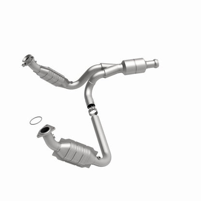 MagnaFlow Conv DF 09-13 Chevy Avalanche 5.3L-Catalytic Converter Direct Fit-Magnaflow