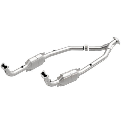 MagnaFlow Conv DF 99-04 LR Discovery V8 49S-Catalytic Converter Direct Fit-Magnaflow