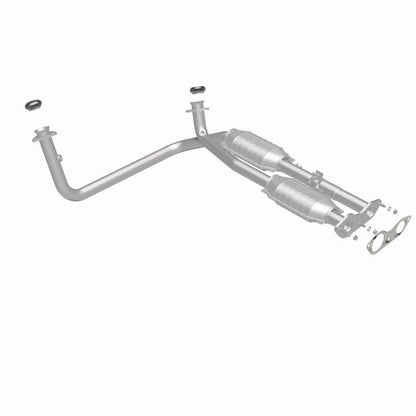 MagnaFlow Conv DF GM Truck/Suv Dual Outlet 96-Catalytic Converter Direct Fit-Magnaflow