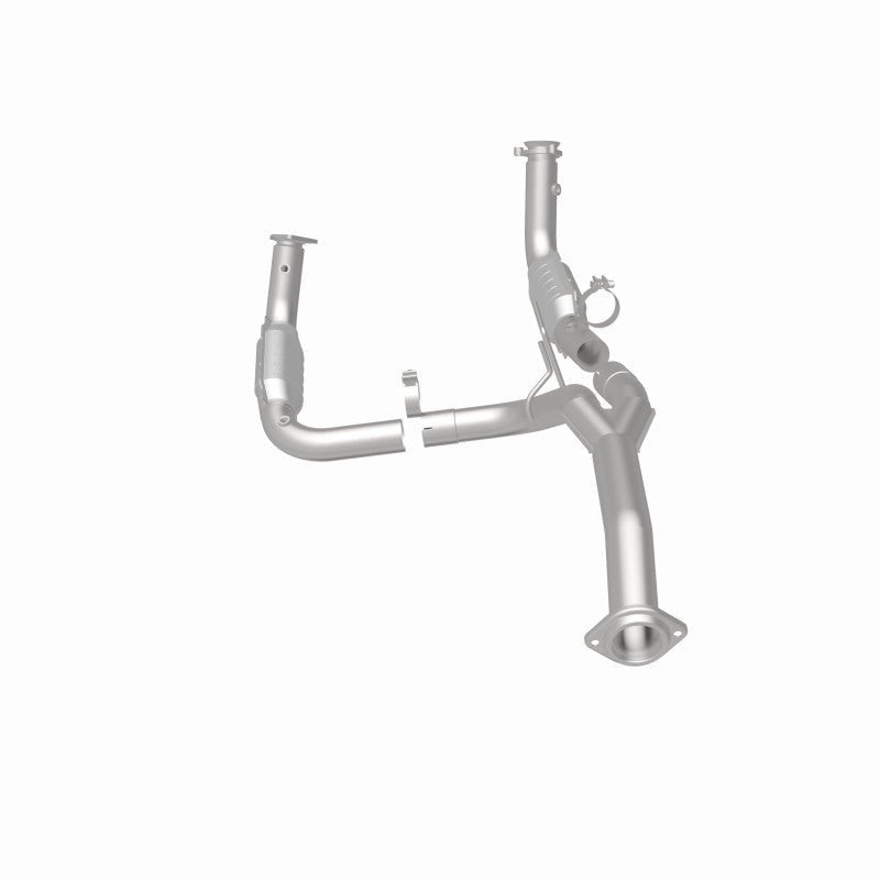 MagnaFlow Conv Direct Fit 11-16 Chevrolet Silverado 2500HD/3500HD / GMC Sierra 2500HD/3500HD-Catalytic Converter Direct Fit-Magnaflow
