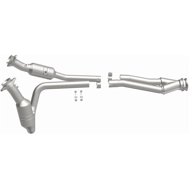 MagnaFlow Conv Direct Fit 2015 Ford Transit-150/250/350 V6 3.7L-Catalytic Converter Direct Fit-Magnaflow