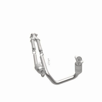 MagnaFlow Conv Direct Fit 2015 Ford Transit-150/250/350 V6 3.7L-Catalytic Converter Direct Fit-Magnaflow