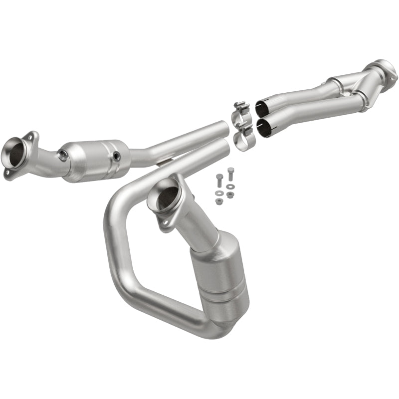 MagnaFlow Conv Direct Fit 2015 Ford Transit-150/250/350 V6 3.7L-Catalytic Converter Direct Fit-Magnaflow