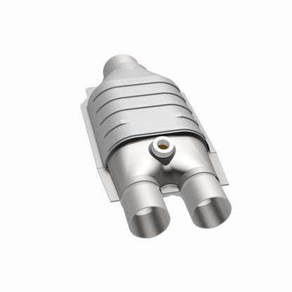 MagnaFlow Conv Univ 2/2.5 D/S Single O2 FED-Catalytic Converter Universal-Magnaflow