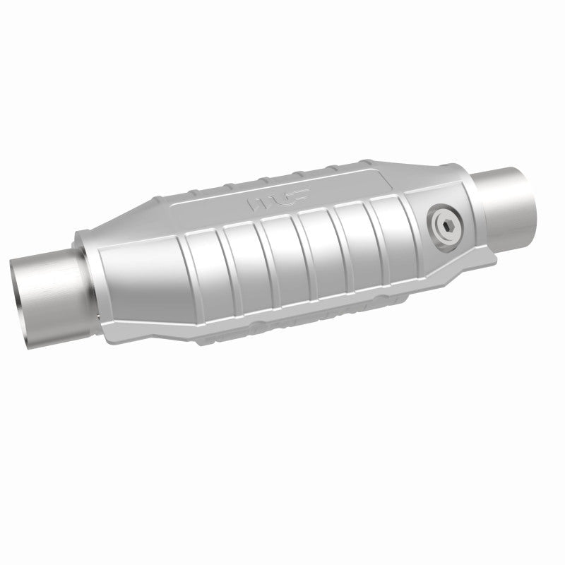 MagnaFlow Conv Univ 3 Single O2 Boss-Catalytic Converter Universal-Magnaflow