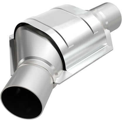 MagnaFlow Conv Universal 2.25 Angled Inlet OEM-Catalytic Converter Universal-Magnaflow