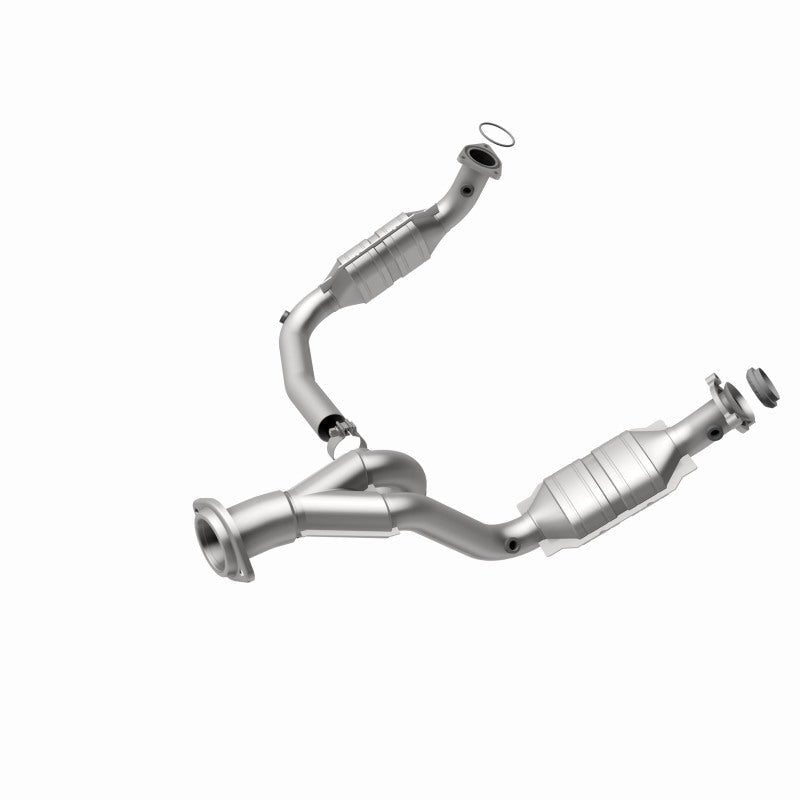 MagnaFlow Direct Fit Catalytic Converter 07-08 Escalade 6.2 Driver Side OEM-Catalytic Converter Direct Fit-Magnaflow
