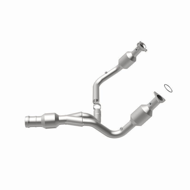 MagnaFlow Direct Fit Catalytic Converter 2015 GMC Yukon XL V8 6.2L-Catalytic Converter Direct Fit-Magnaflow