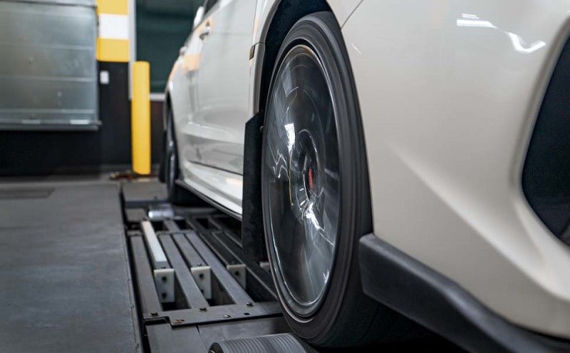 MagnaFlow Sys C/B Matrix/Vibe I4 1.8L 03-Catback-Magnaflow