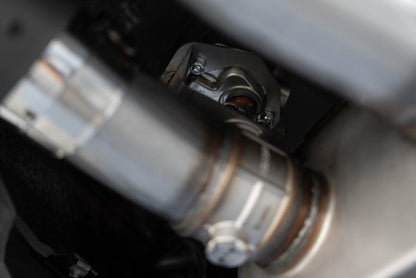 MBRP 18 - 20 Ford Mustang GT 5.0 w/ Quad Tip Active Exhaust Cat Back Split Rear T304 w/ Carb Fib Tips - Catback - MBRP