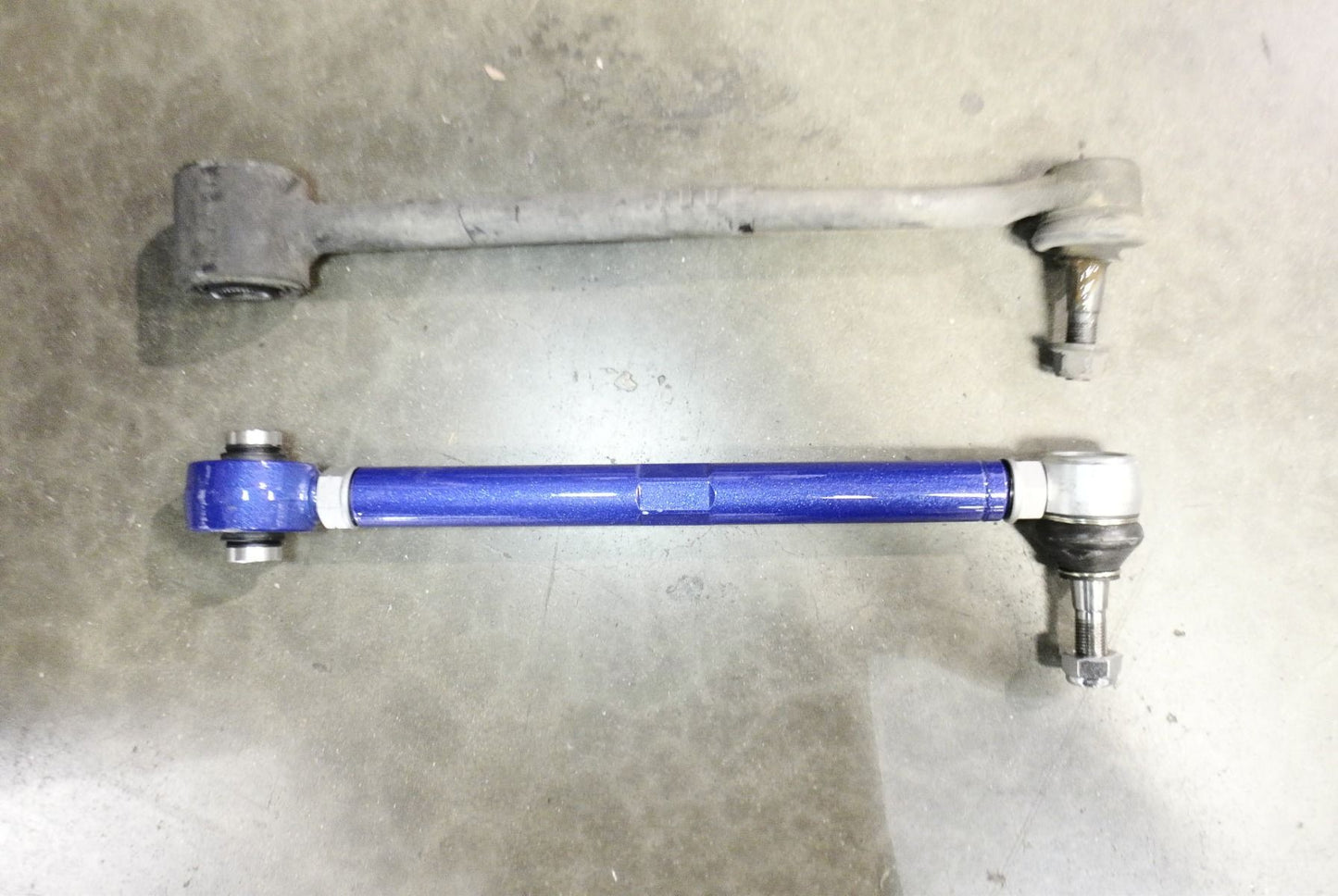 88-92 Toyota Cressida MX83 Megan Racing Rear Toe Arms