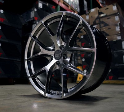 ESR Wheels RF2 Hyper Black 18x9.5 +35 5x114.3mm 72.6mm