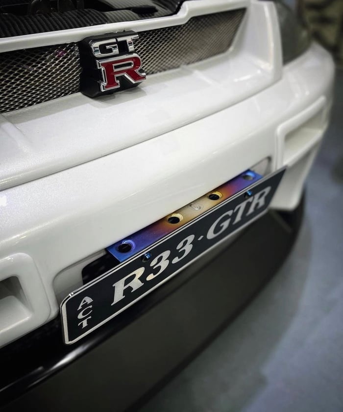 Chasing JS Titanium License Plate Bracket