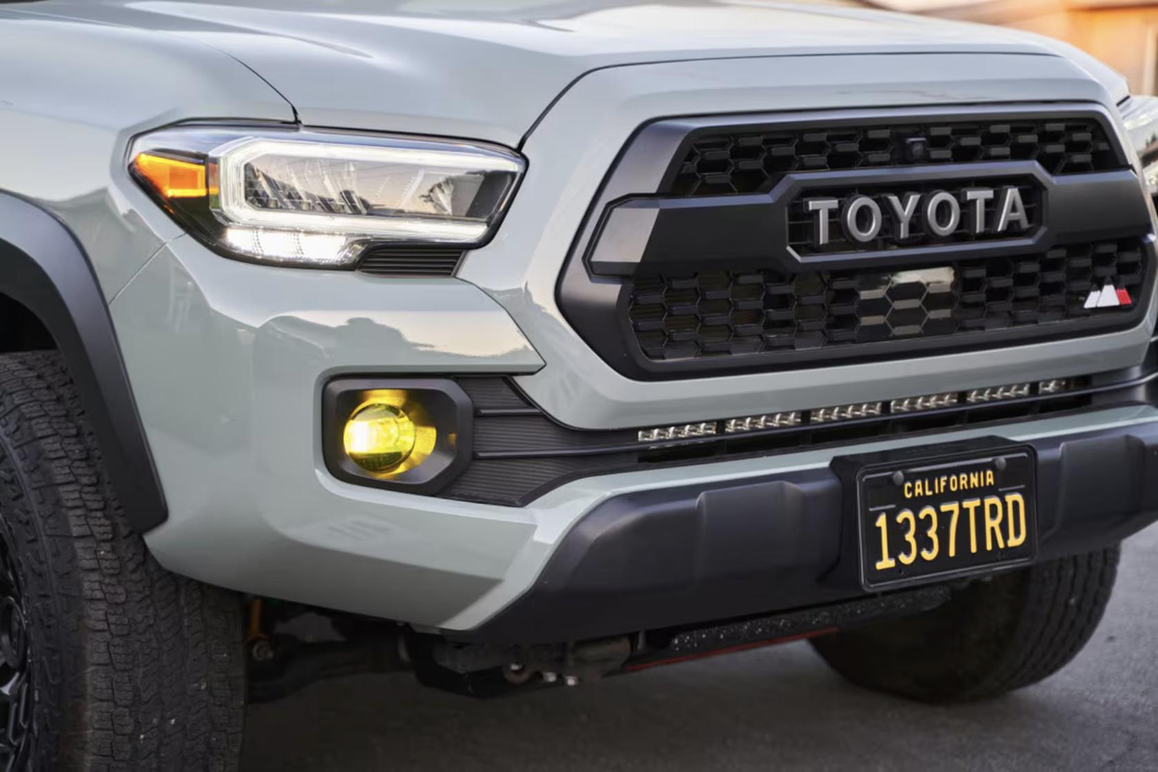 Toyota Tacoma (16 - 23): Morimoto XB Evo / Evo+ Fog Lights - Fog Lights - Morimoto