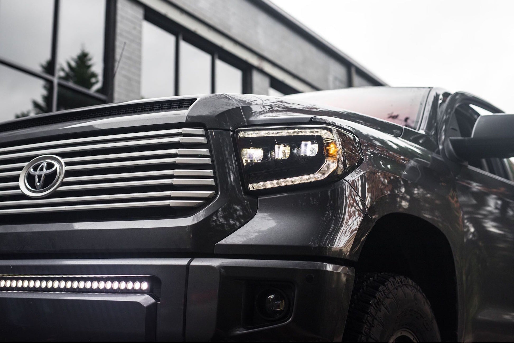 Toyota Tundra (14 - 21): Morimoto XB LED Headlights (White DRL /Gen 2) - Headlights - Morimoto XB LED Headlights