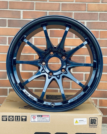 VOLK RACING CE28SL 18x9.5 +42 5x120 MAG BLUE