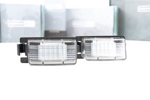 Nissan: XB LED License Plate Lights