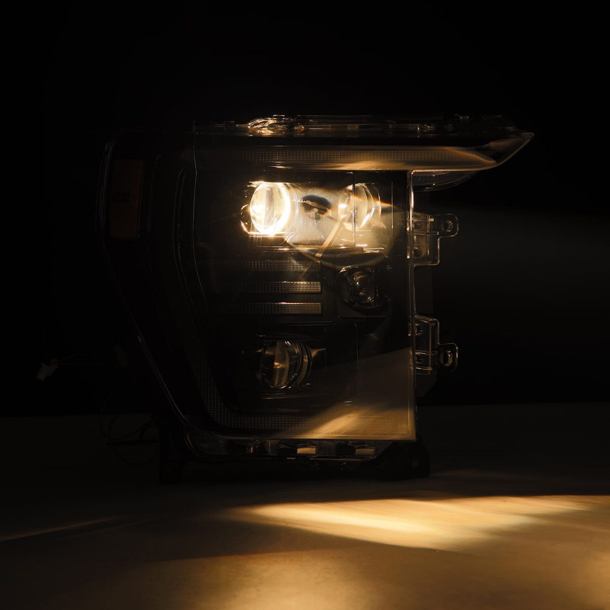 21-22 Ford F150 AlphaRex PRO-Series Projector Headlights