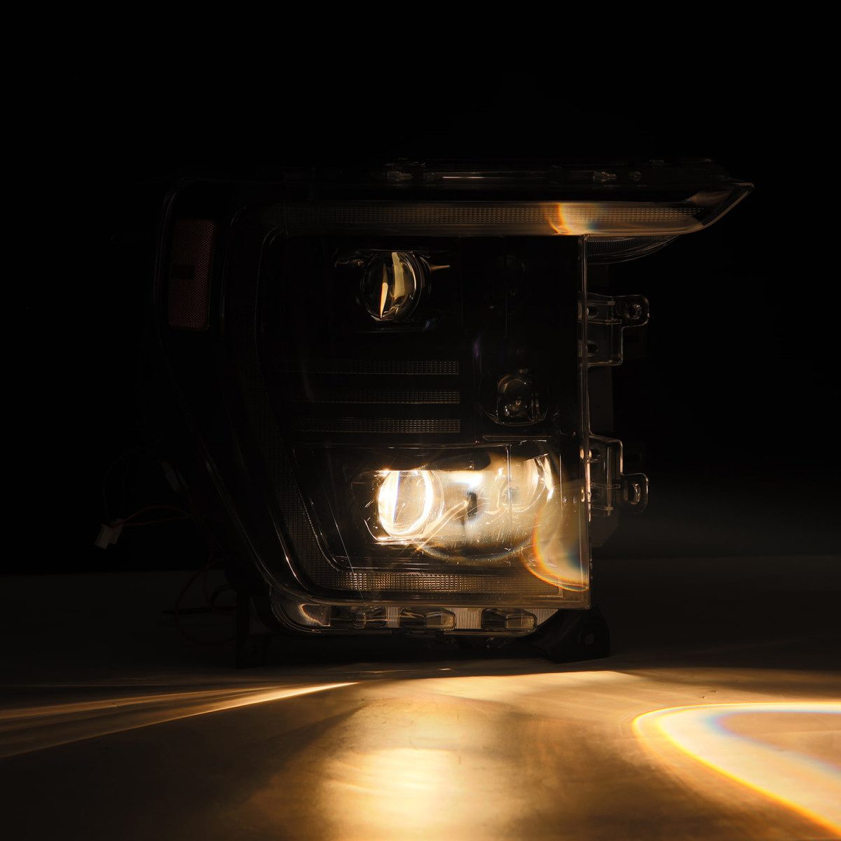 21-22 Ford F150 AlphaRex PRO-Series Projector Headlights