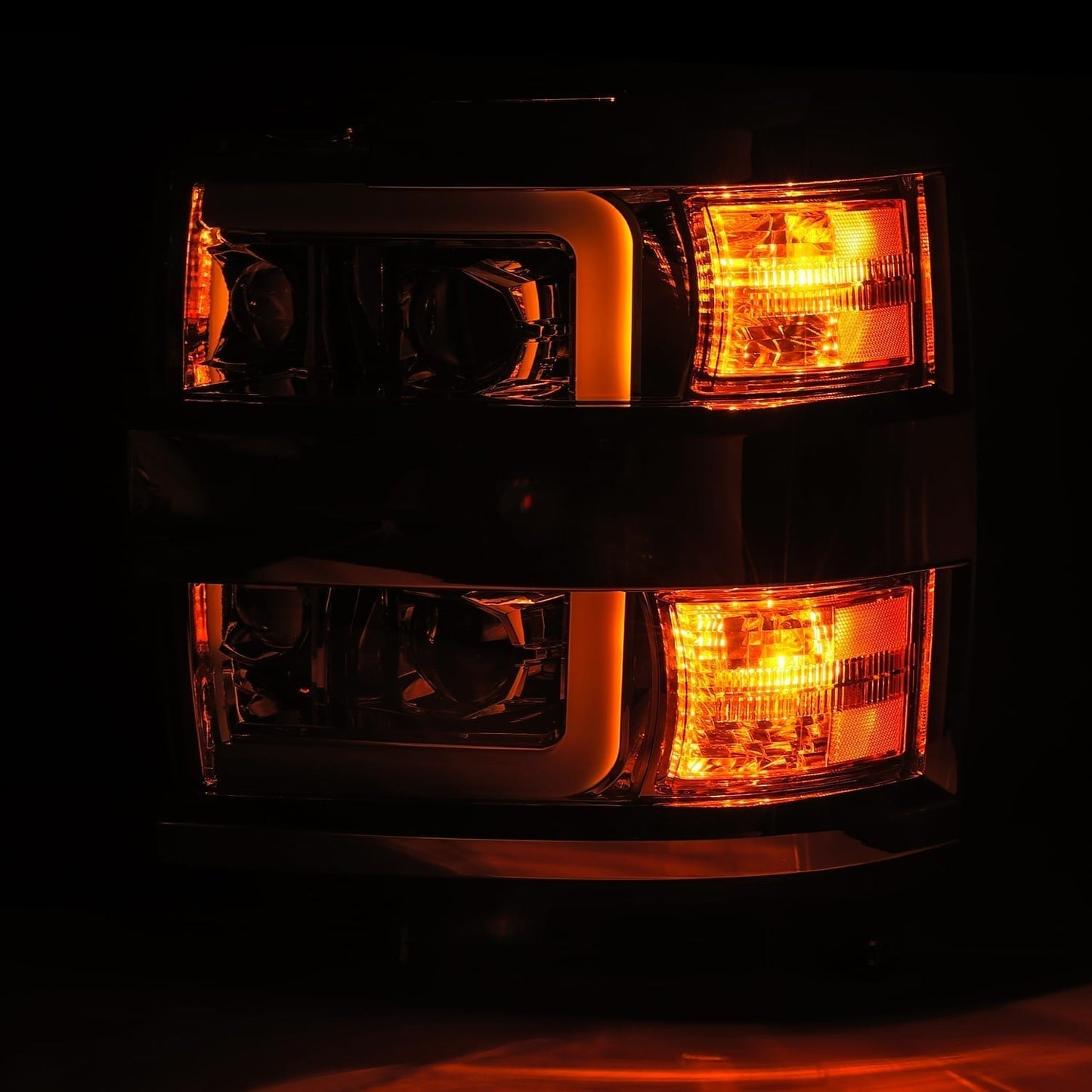 AlphaRex 15-19 Chevrolet Silverado 2500HD/3500HD PRO-Series Projector Headlights Jet Black