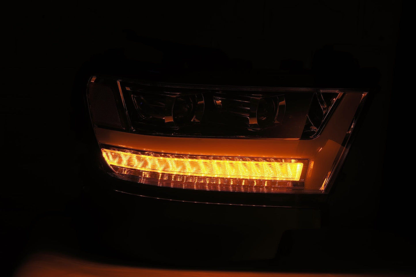 AlphaRex 19-20 Ram 1500 PRO-Series Projector Headlights Chrome