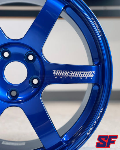 VOLK RACING TE37 SAGA S-PLUS 18x9.5 +38 5X114.3 HYPER BLUE